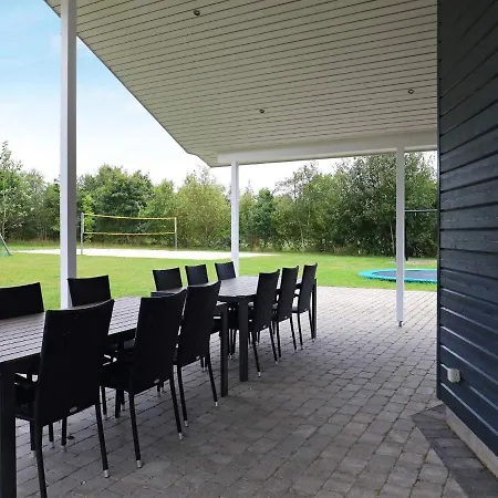 14 Person Holiday In H Jslev Сasa de vacaciones Bøstrup