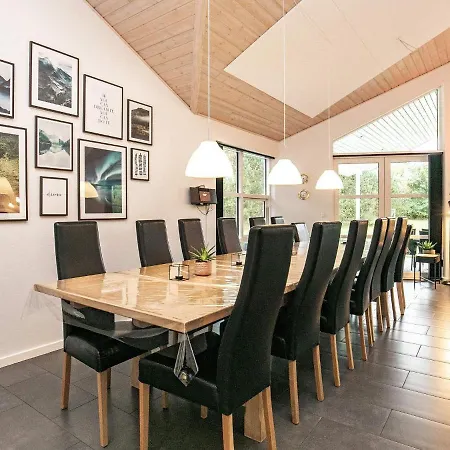 14 Person Holiday In H Jslev Сasa de vacaciones Bøstrup